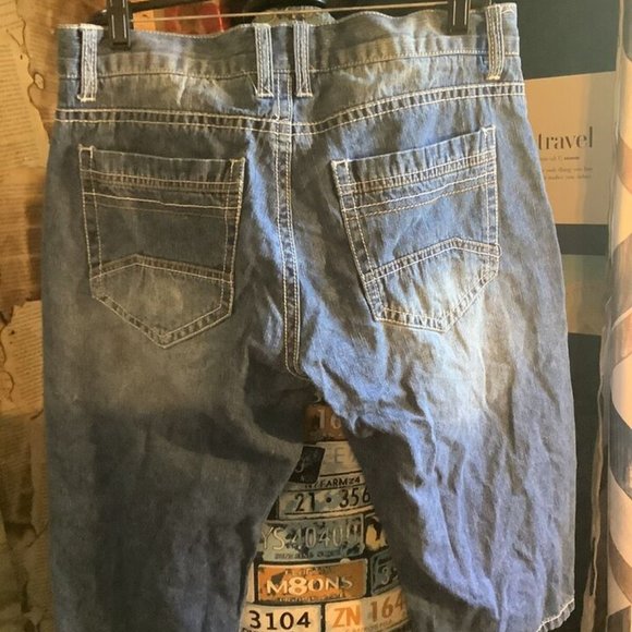 1688 Revolution men’s shorts size 34 - Picture 2 of 4